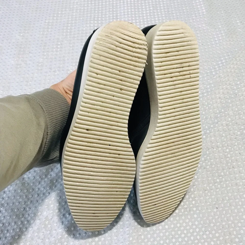 Everlane‎ shoes